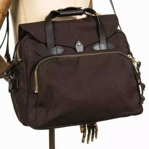 Filson 70258 Rugged Twill Padded Computer Bag